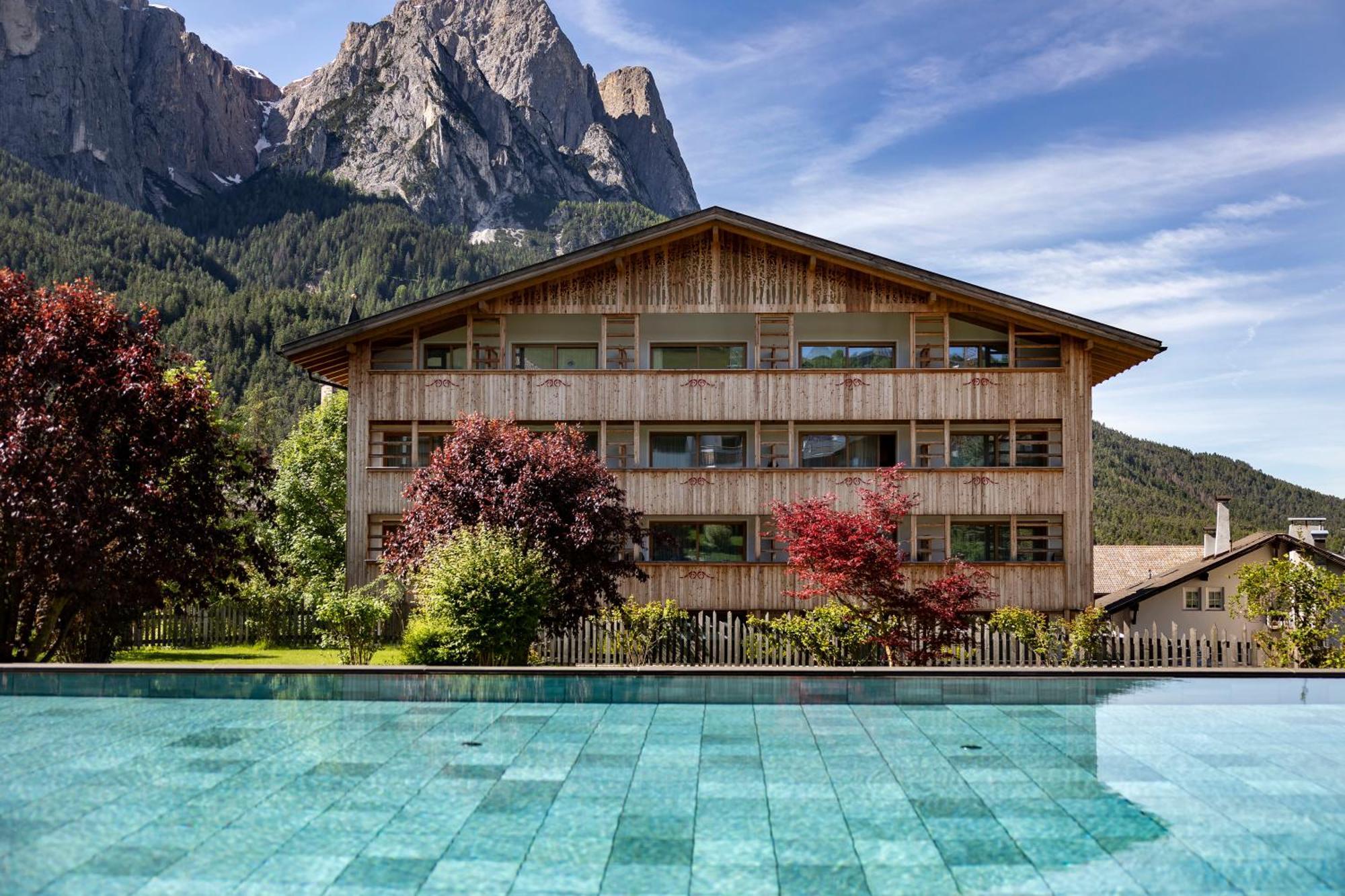 Artnatur Dolomites Hotel&Spa Seis am Schlern Exterior foto